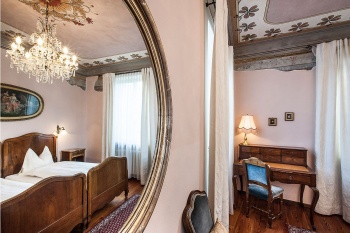 Chambres &amp; Suites